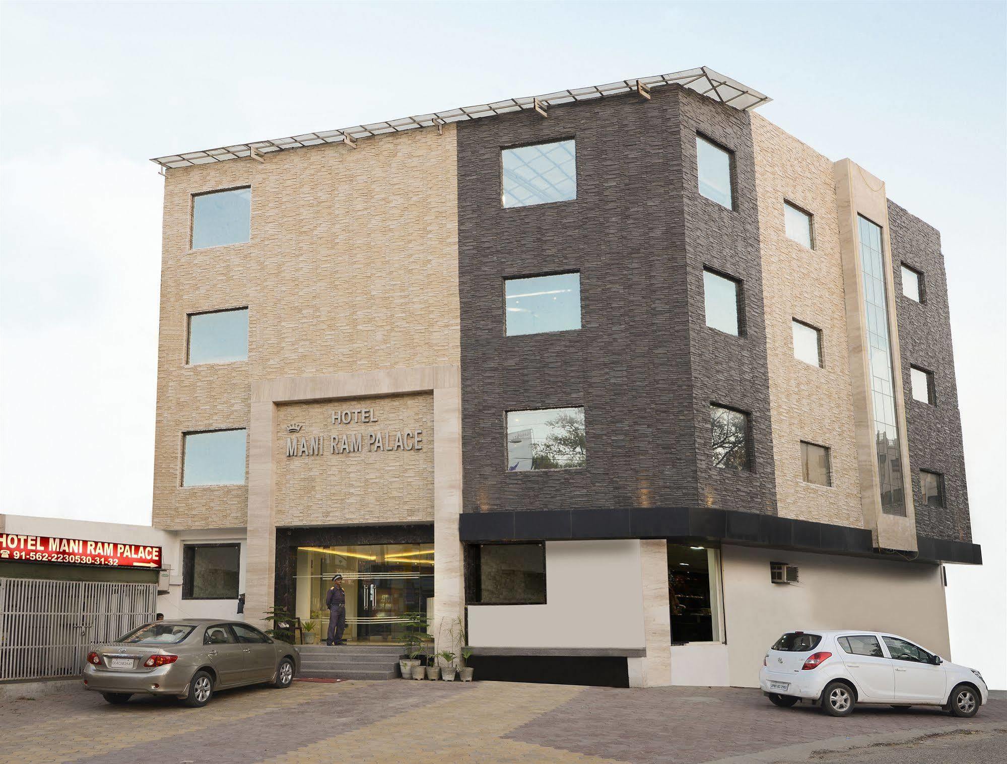 Fabhotel Plus Maniram Palace Агра Экстерьер фото